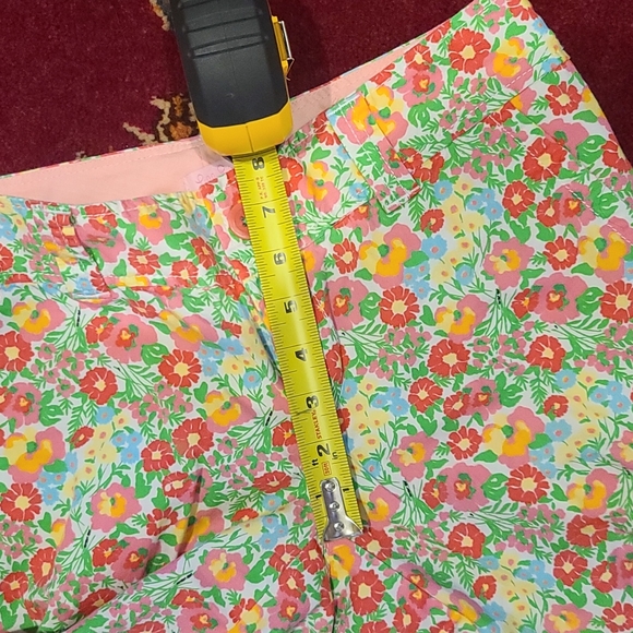 LILLY PULITZER SHORTS - Picture 5 of 6